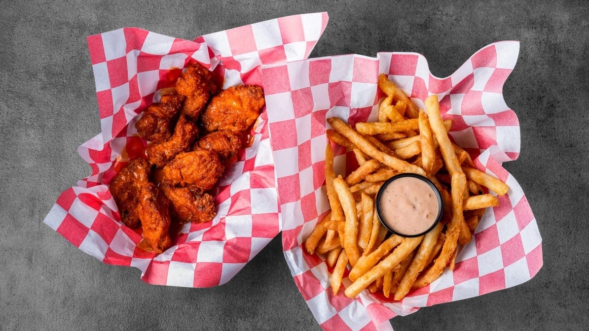 Buffalo Wings Combo.